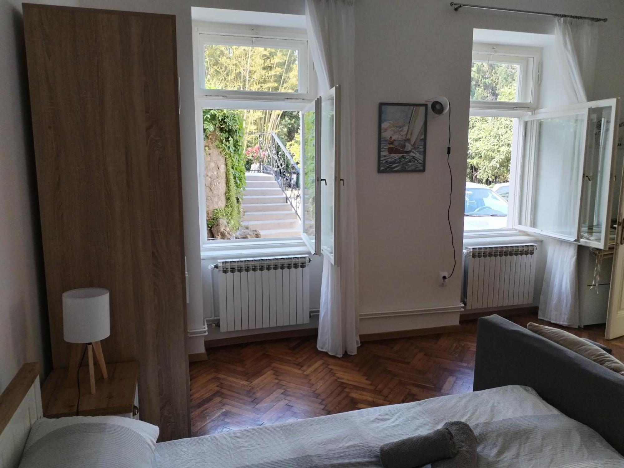 Apartman Marko Lovran Eksteriør bilde